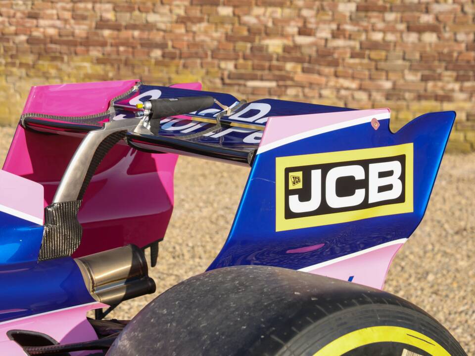 Image 20/48 of Force India VJM10 (2017)