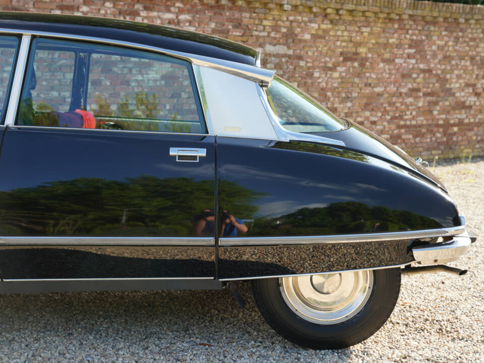 Bild 19/50 von Citroën DS 23 Pallas IE (1972)