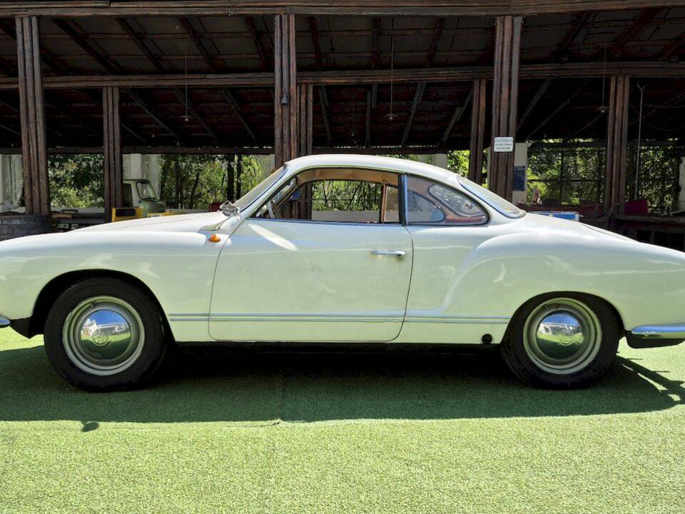 Image 3/71 of Volkswagen Karmann Ghia 1200 (1962)