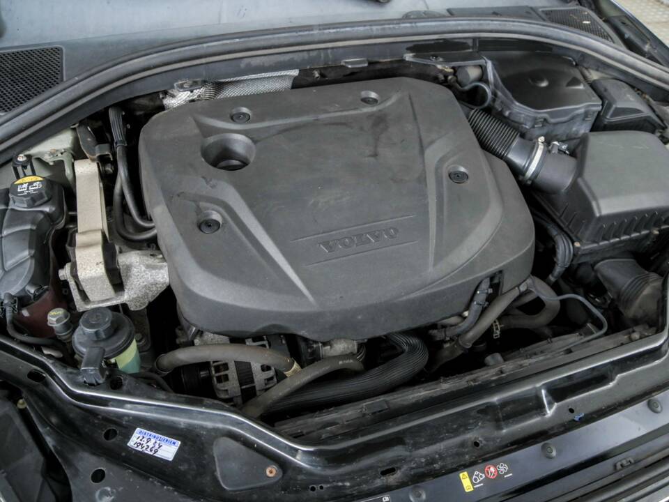 Image 42/50 de Volvo XC60 D3 (2017)