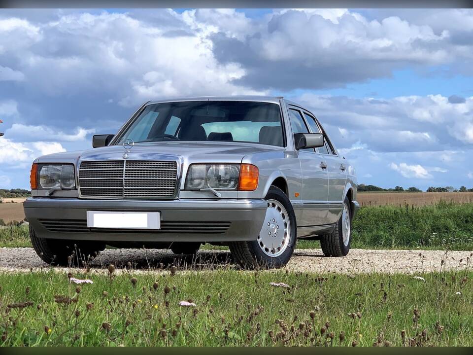 Image 1/37 de Mercedes-Benz 500 SE (1990)