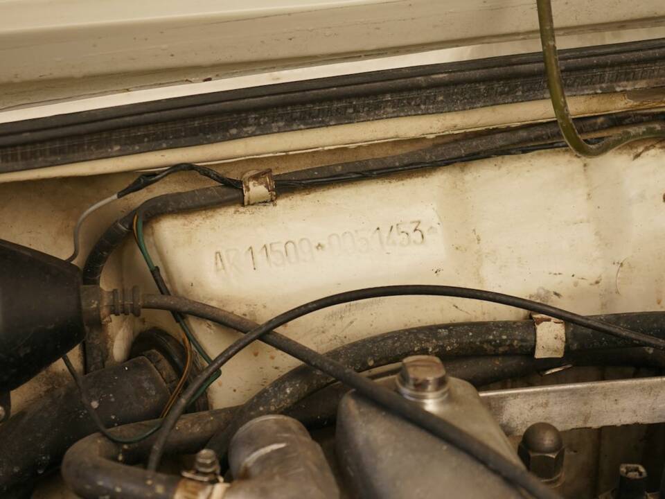 Image 62/100 of Alfa Romeo Giulia Nuova Super 1300 (1977)