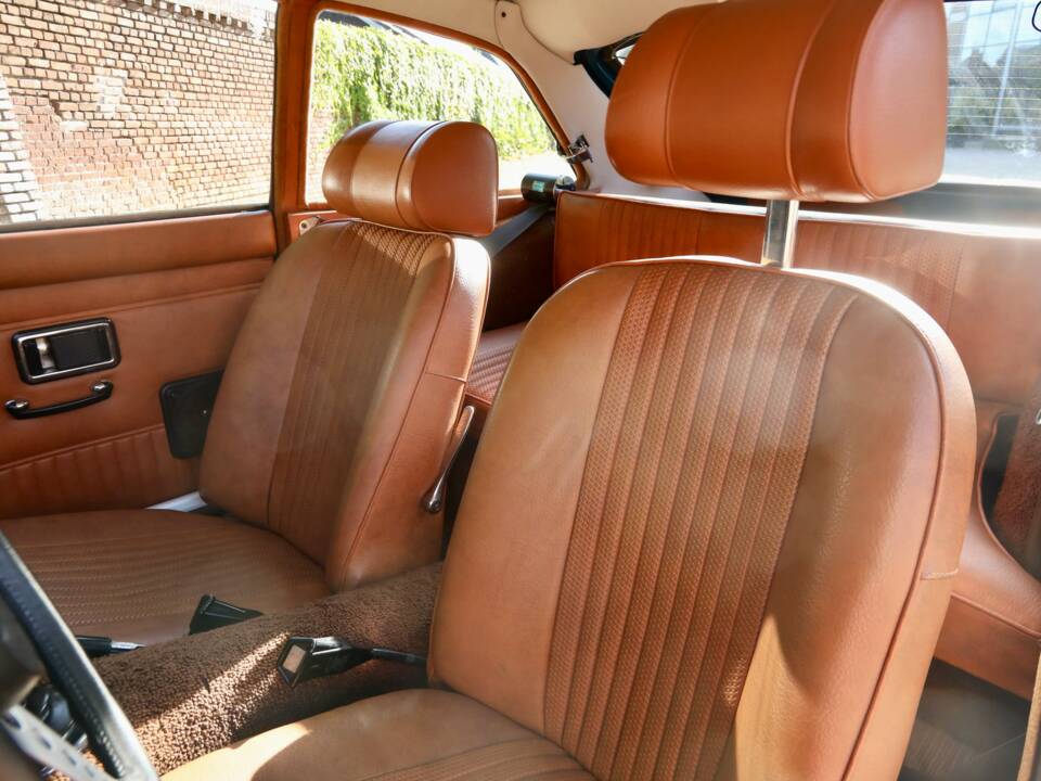 Immagine 25/50 di MG MGB GT (1971)