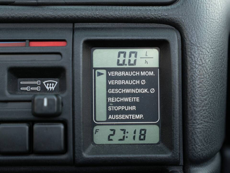Image 45/50 de Opel Calibra 2,0 Piecha (1993)