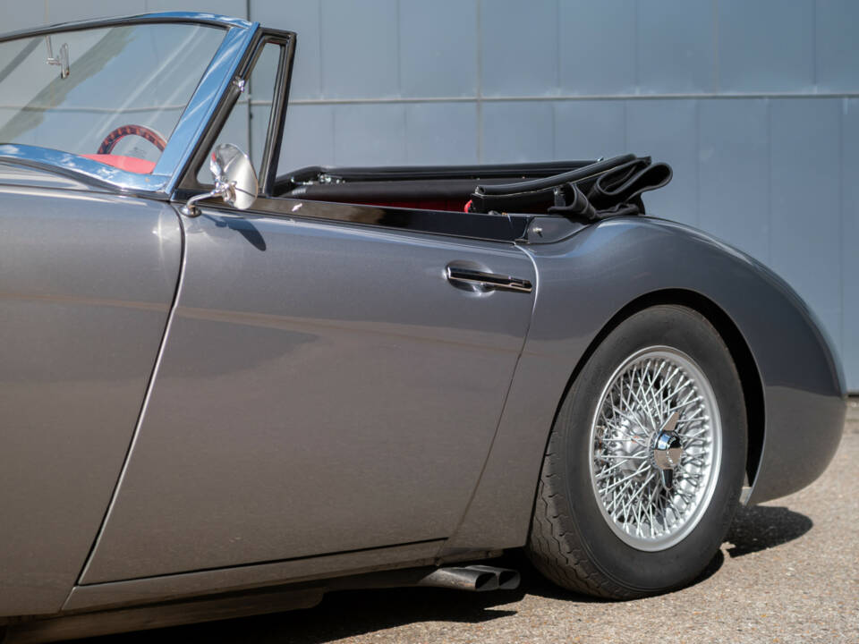 Immagine 12/29 di Austin-Healey 3000 Mk II (BJ7) (1963)