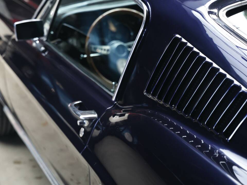 Image 39/57 of Ford Mustang 302 (1968)