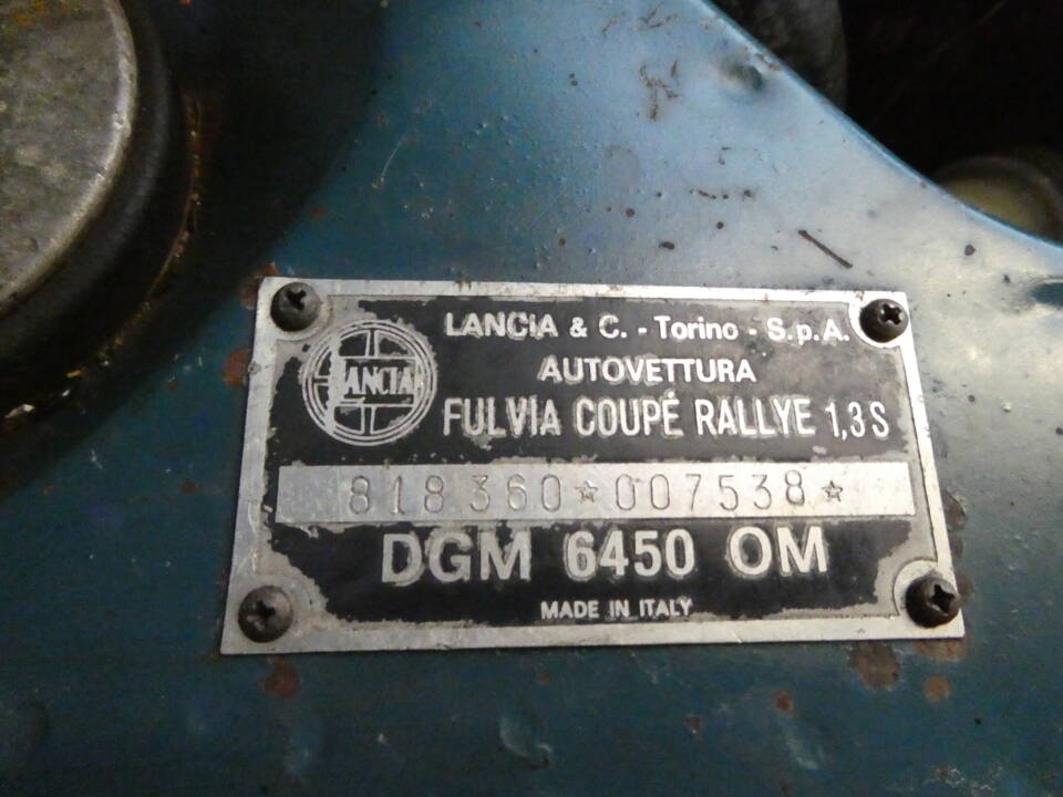 Image 16/43 of Lancia Fulvia Rallye 1.3 S (1969)