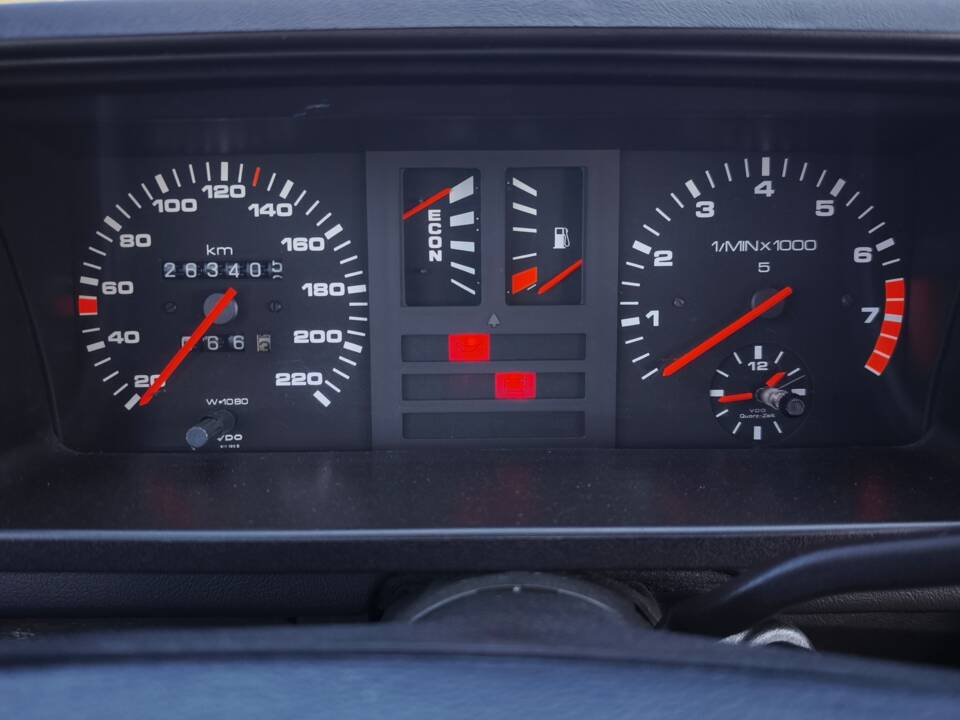 Image 76/94 de Audi 80 CD 5S (1982)