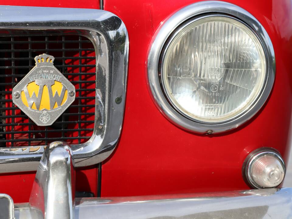 Image 33/50 of Volvo PV 544 Sport (1965)