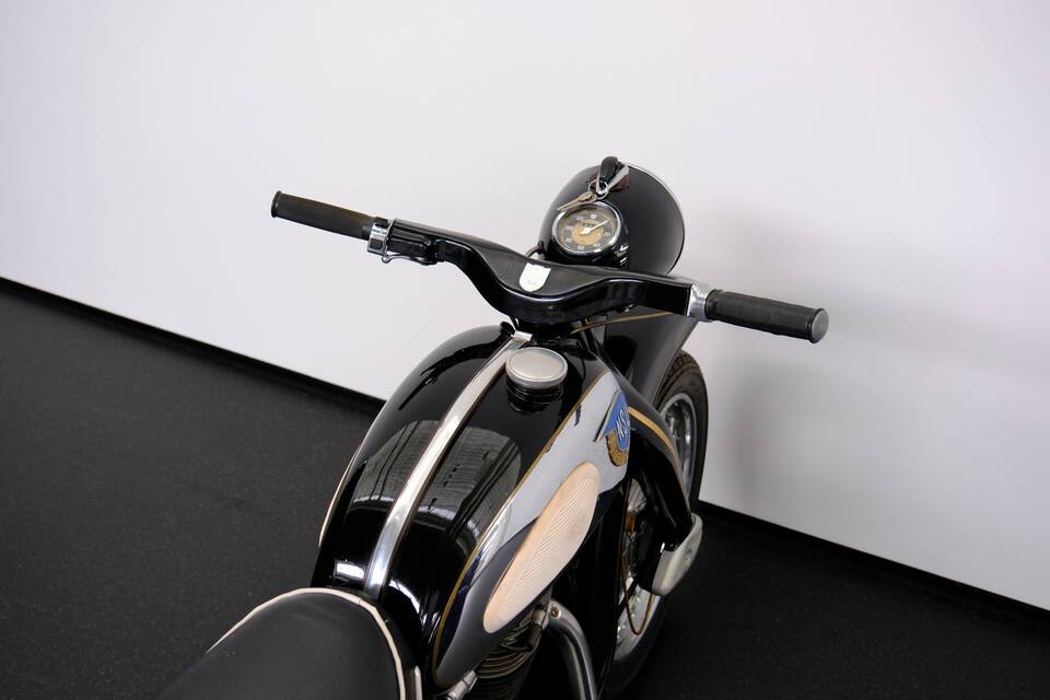 Immagine 68/89 di NSU Maxi (1960)