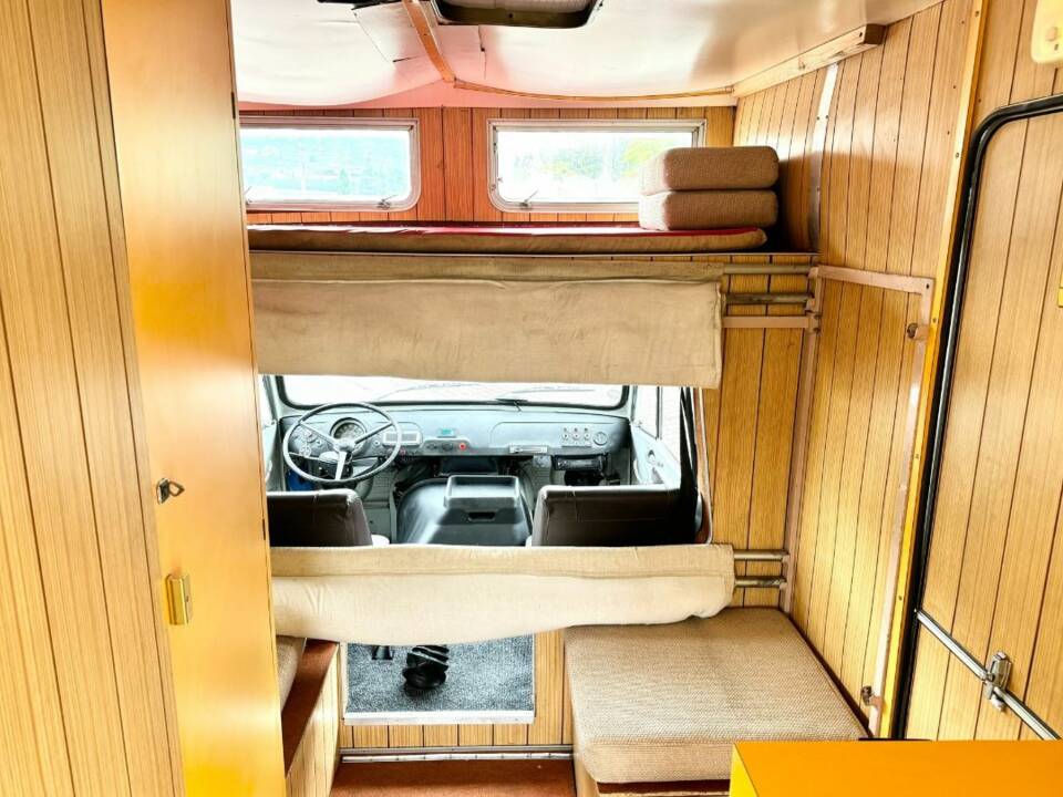 Bild 9/19 von Alfa Romeo A12 Camper (1975)