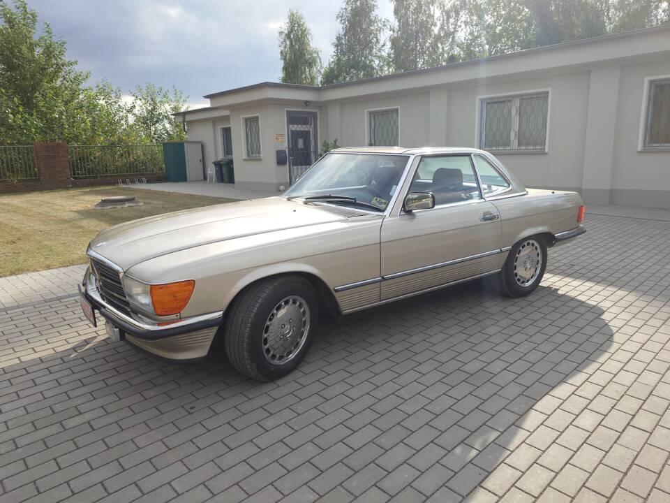 Imagen 3/43 de Mercedes-Benz 560 SL (1988)