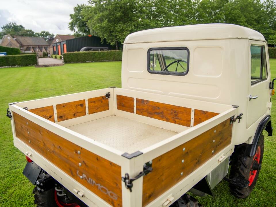 Image 9/15 of Mercedes-Benz Unimog 401 (1955)