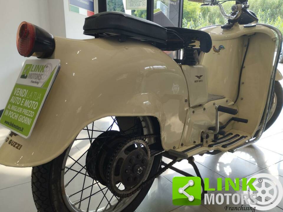 Afbeelding 8/10 van Moto Guzzi DUMMY (1954)