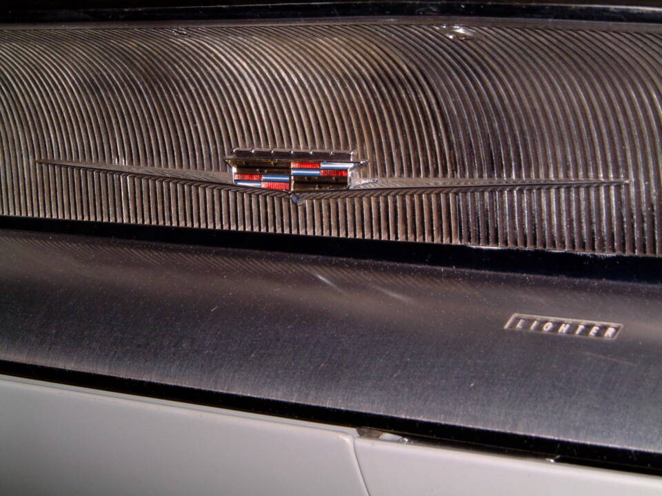 Imagen 29/100 de Cadillac 75 Fleetwood Imperial (1959)