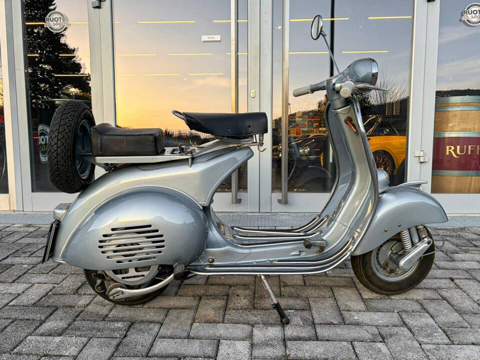 Image 5/24 of Piaggio Vespa 150 (1957)