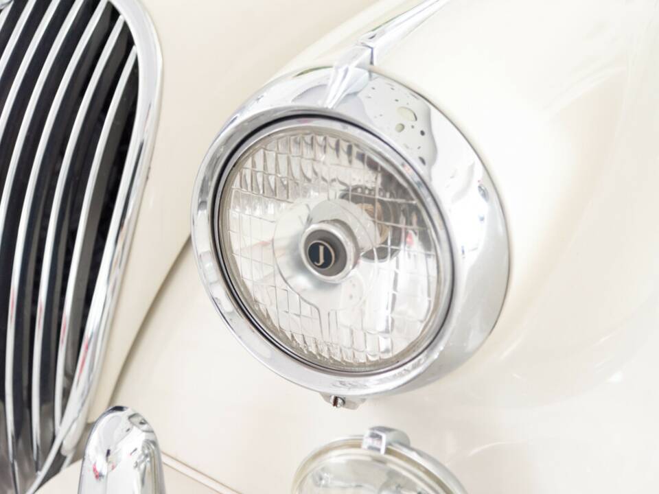 Bild 21/45 von Jaguar XK 150 3.4 S OTS (1958)