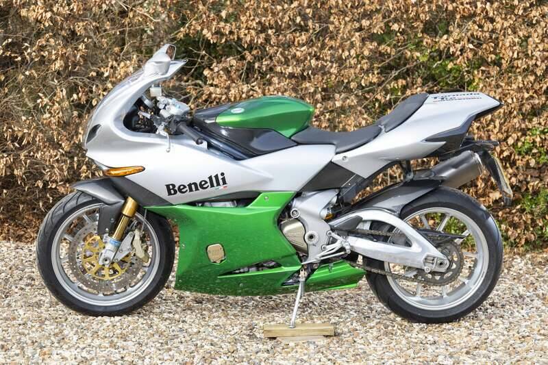 Bild 2/45 von Benelli Tornado Tre 900 (2003)