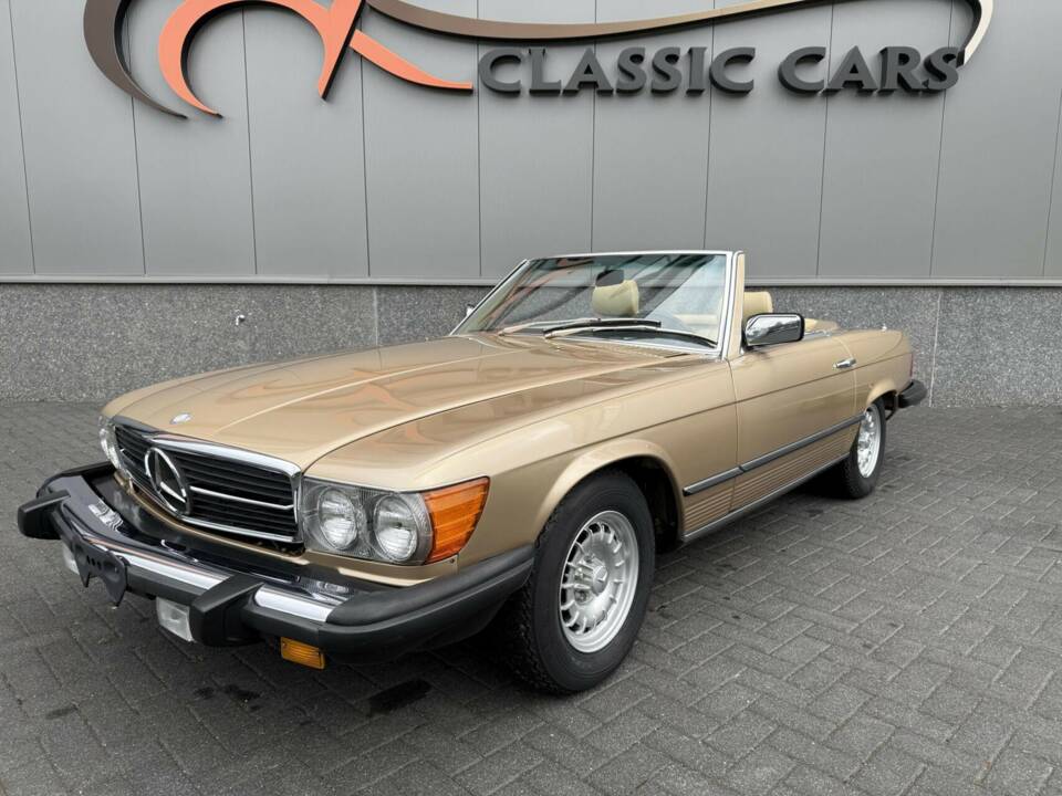 Obraz 4/50 pojazdu Mercedes-Benz 380 SL (1983)