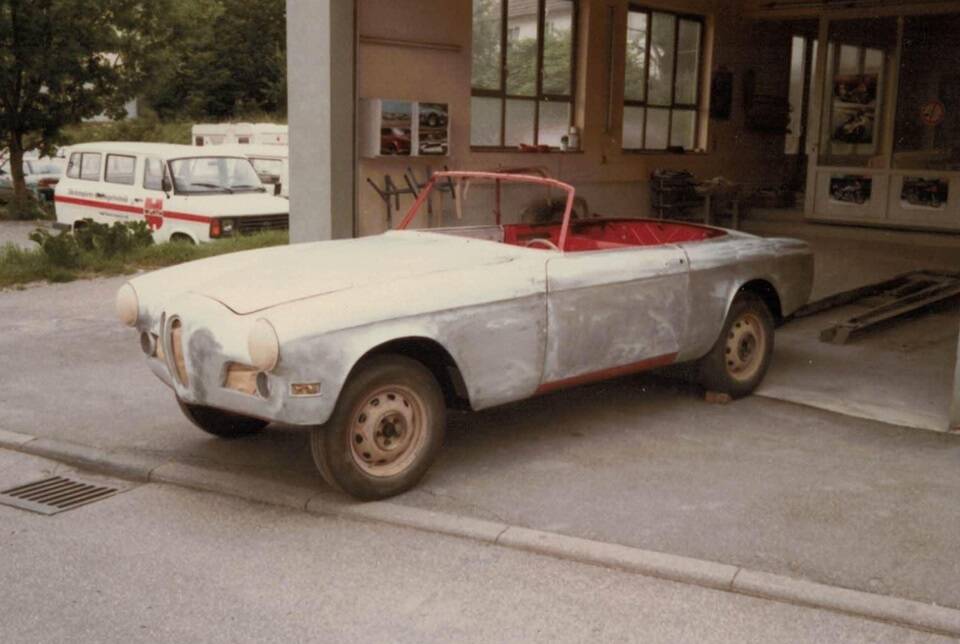 Immagine 54/58 di BMW 503 (1959)