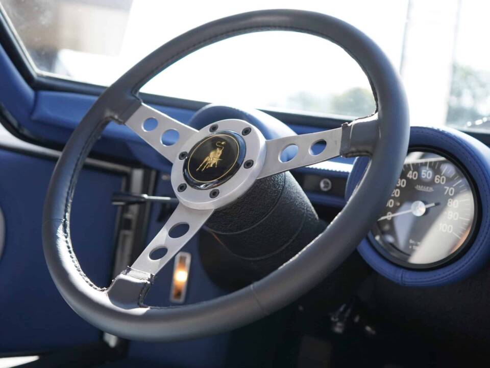 Afbeelding 17/74 van Lamborghini Miura P 400 (1968)
