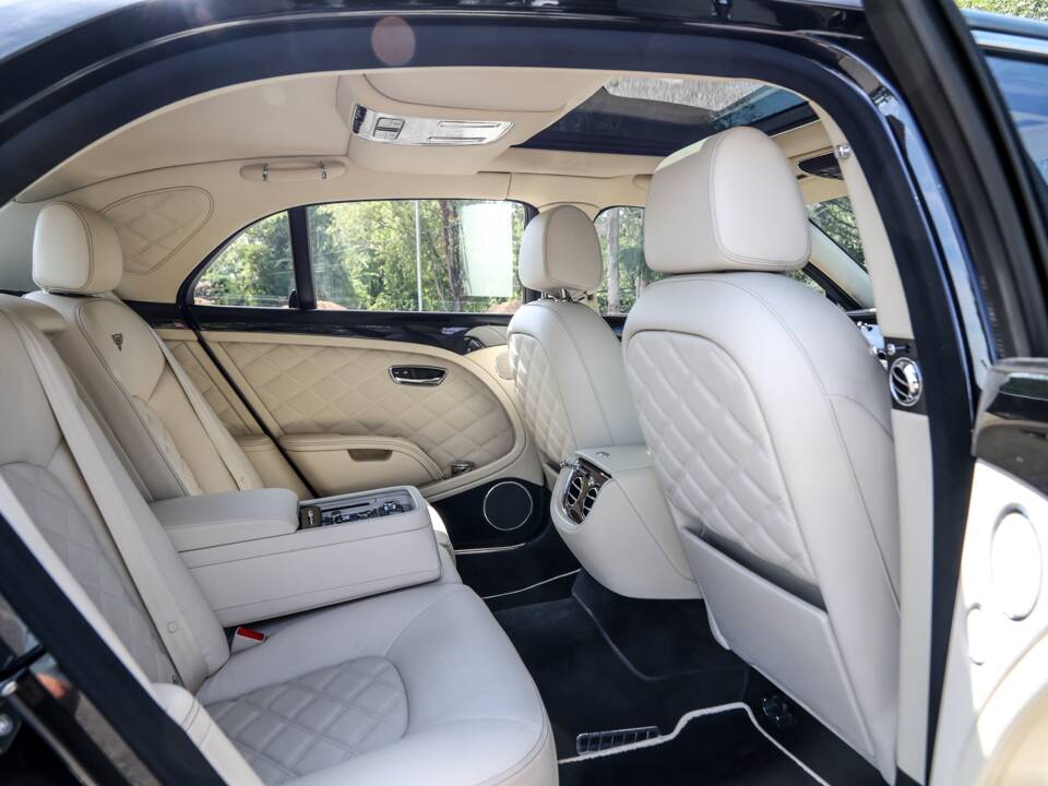 Immagine 7/44 di Bentley Mulsanne (2012)