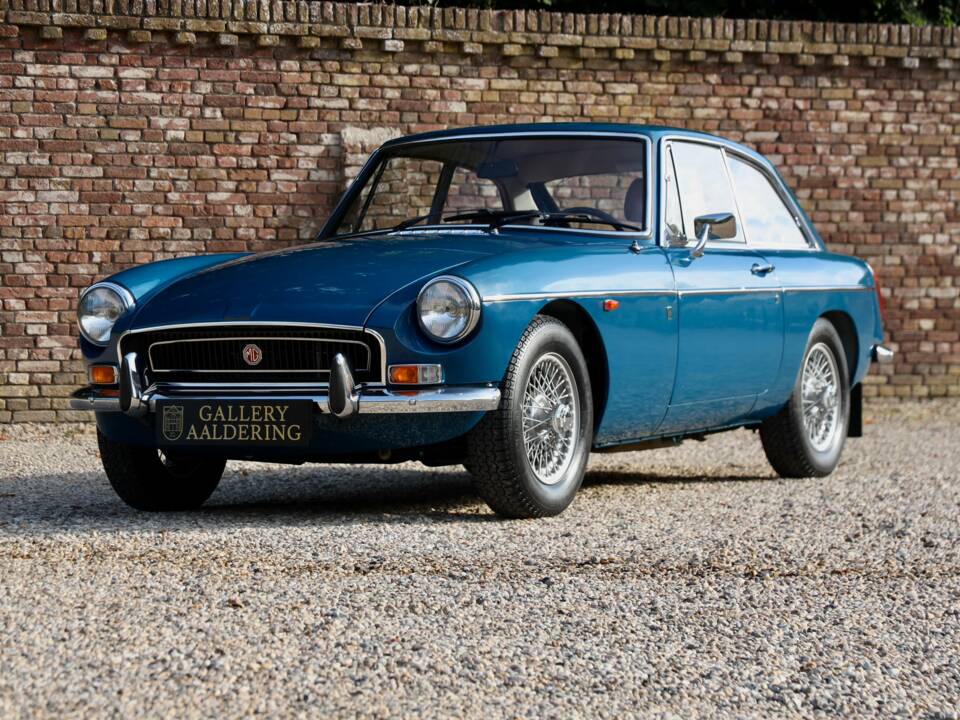 Immagine 47/50 di MG MGB GT (1971)