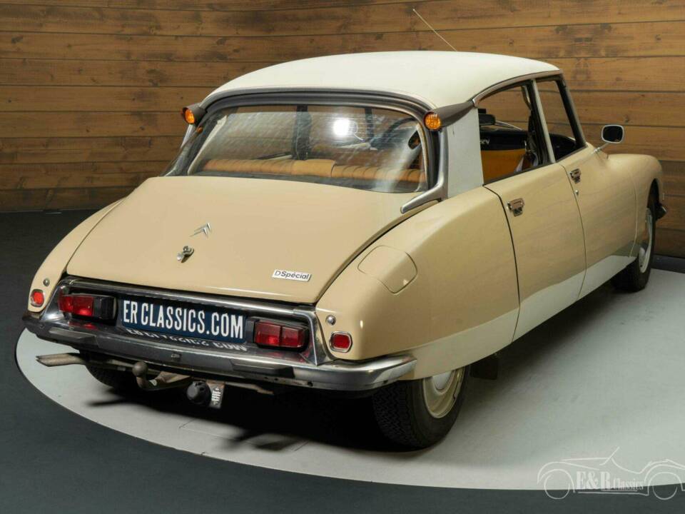 Bild 10/19 von Citroën DS 20 A (1974)