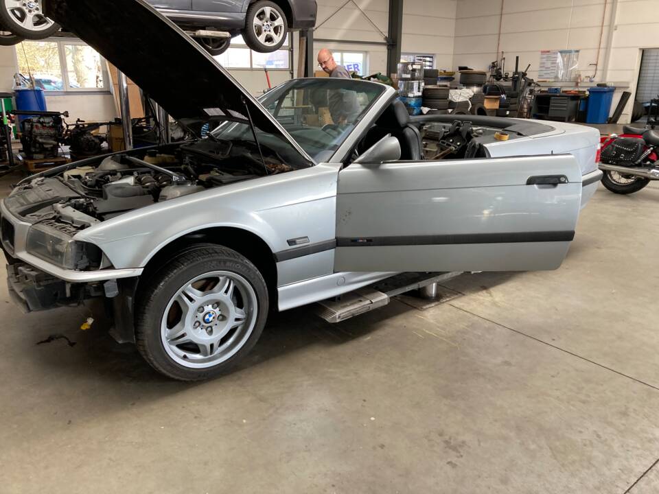 Image 2/5 of BMW M3 (1994)