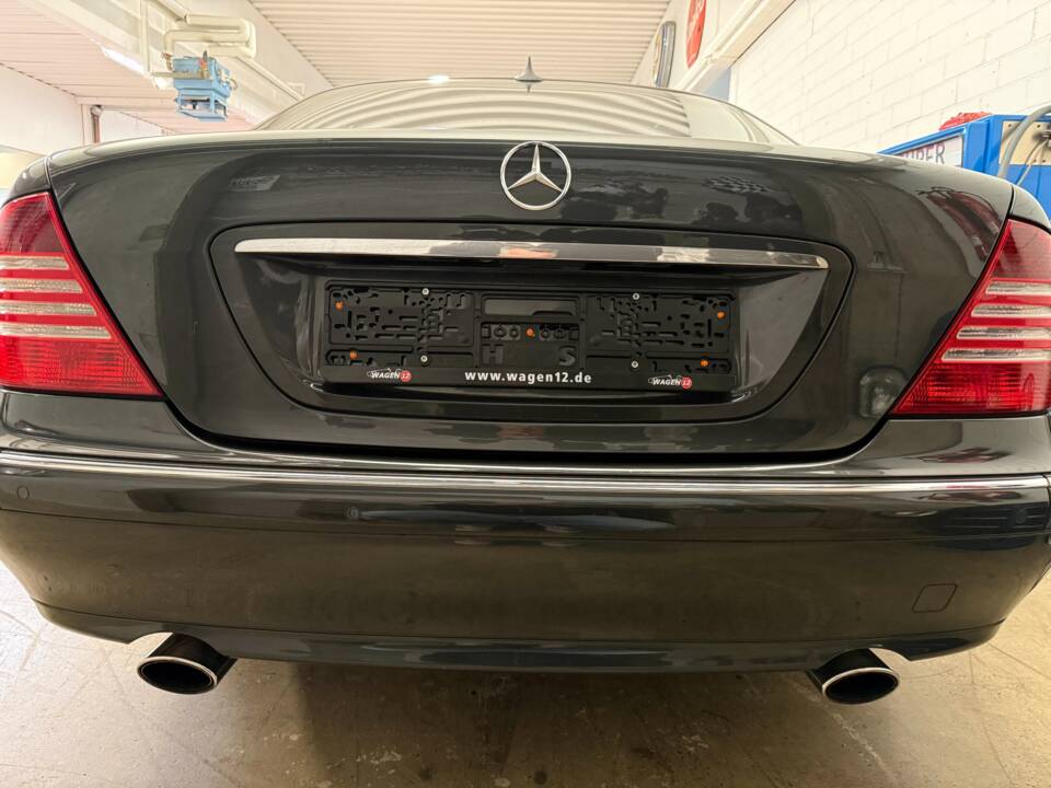 Bild 14/18 von Mercedes-Benz S 600 L (2003)