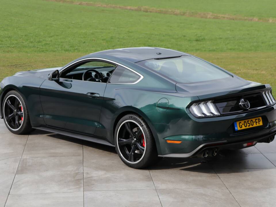 Immagine 45/50 di Ford Mustang GT 5.0 V8 Fastback (2019)