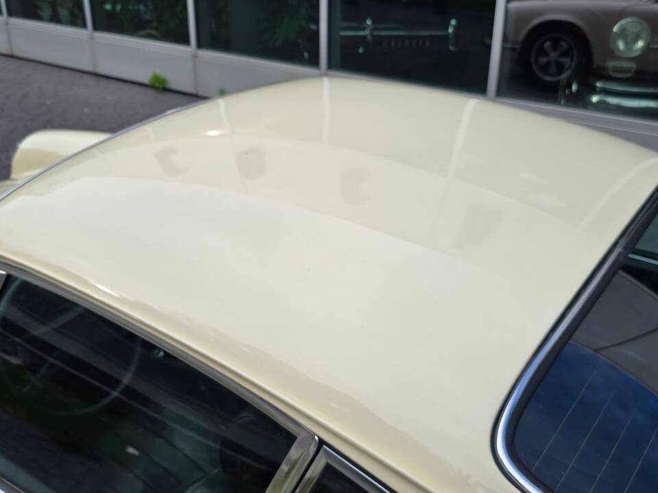 Immagine 37/40 di Porsche 911 2.4 T (1973)