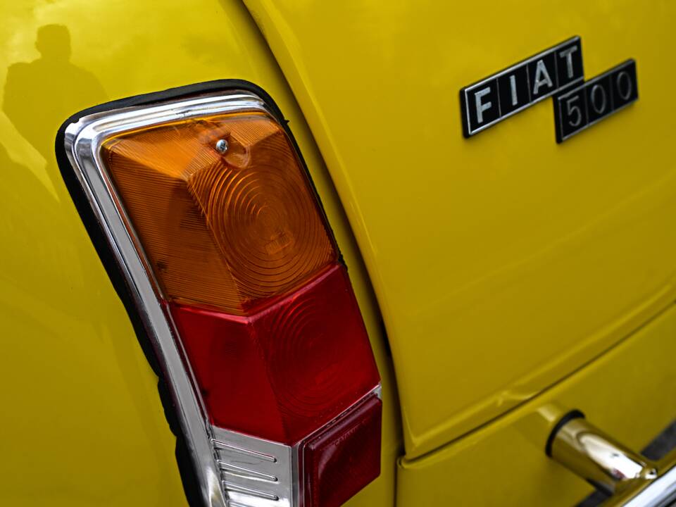 Image 17/45 of FIAT Ghia 500 Jolly (1971)