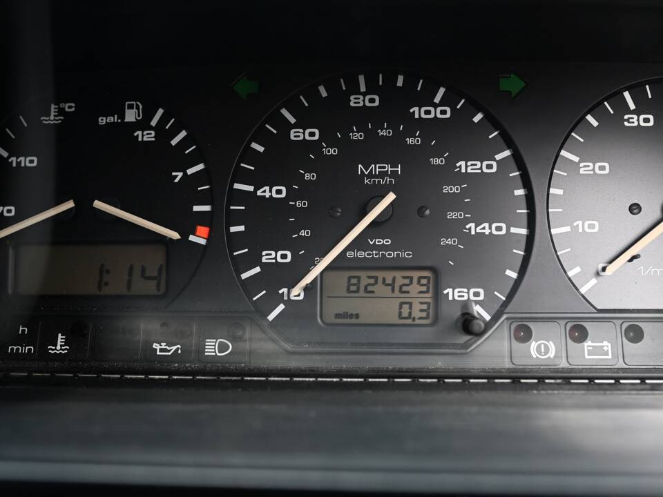 Bild 8/17 von Volkswagen Corrado G60 1.8 (1991)