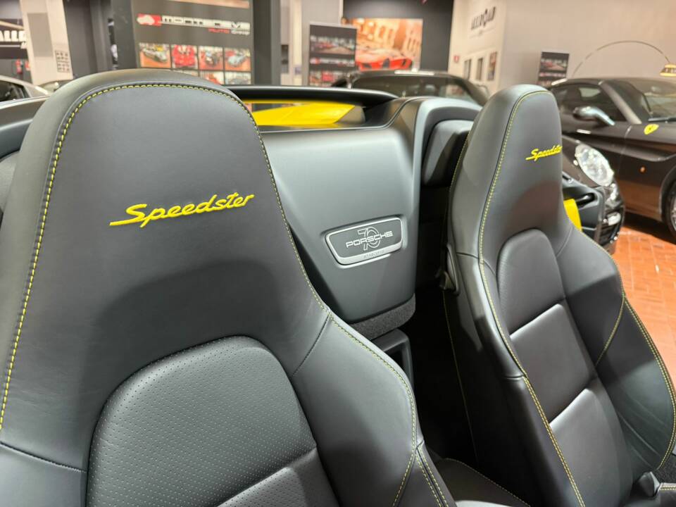 Bild 39/86 von Porsche 911 Speedster (2019)