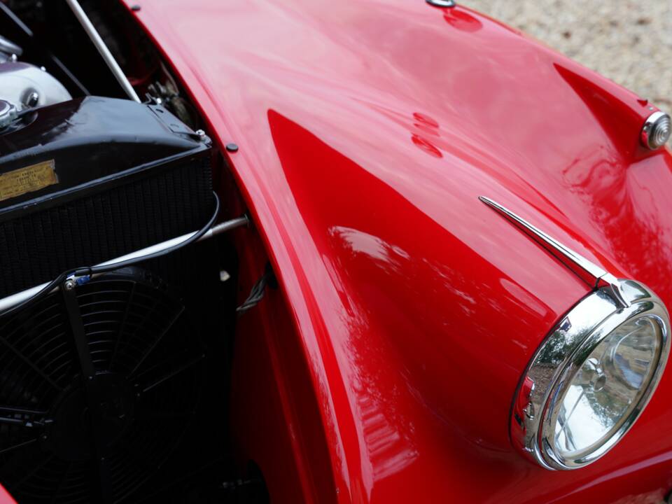 Imagen 39/50 de Jaguar XK 120 OTS (1954)