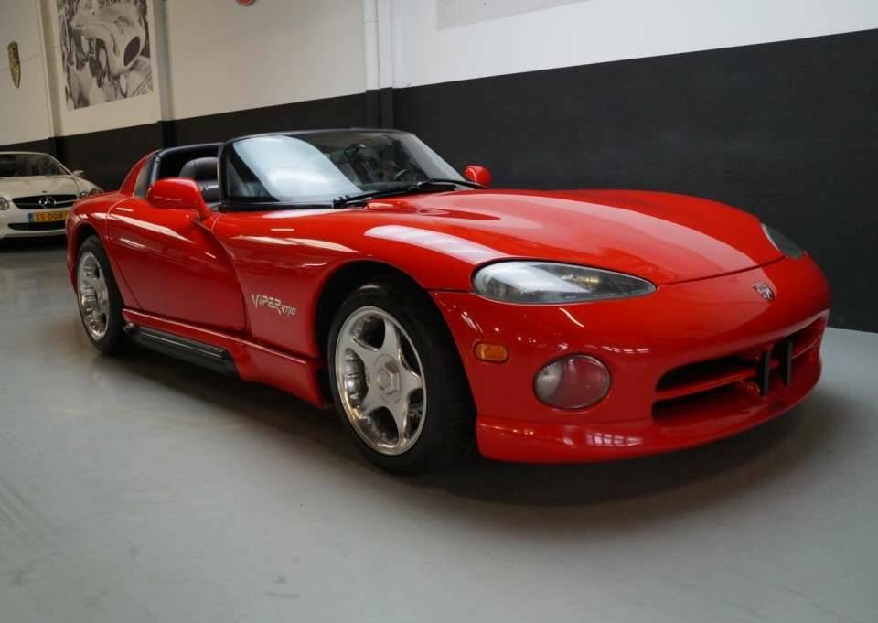 Bild 27/50 von Dodge Viper RT&#x2F;10 (1994)