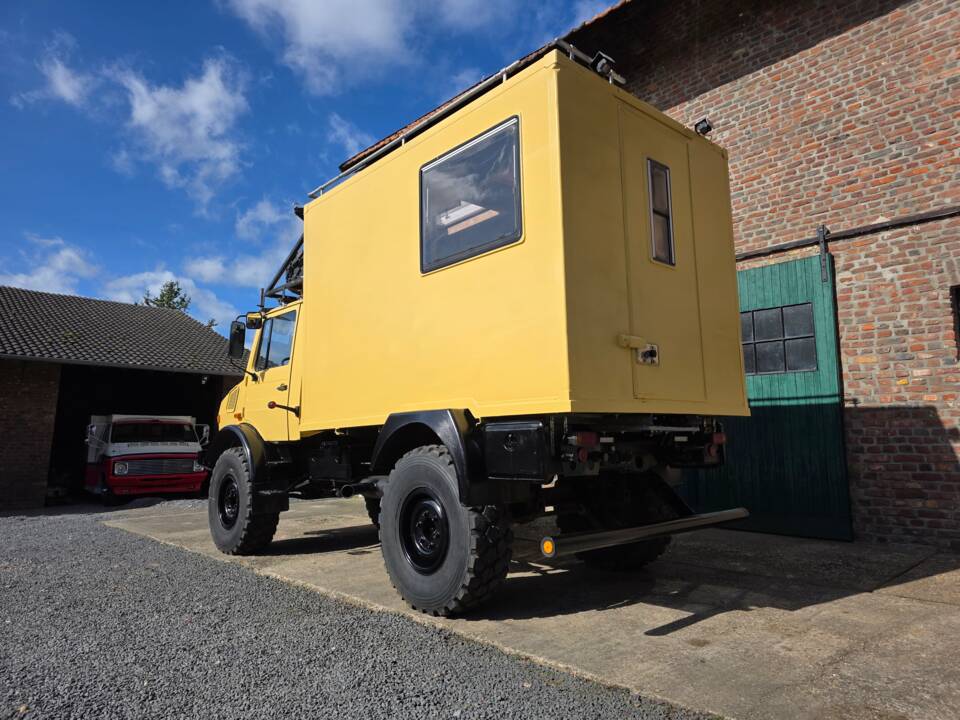 Image 6/38 de Mercedes-Benz Unimog U 1300 L (1986)