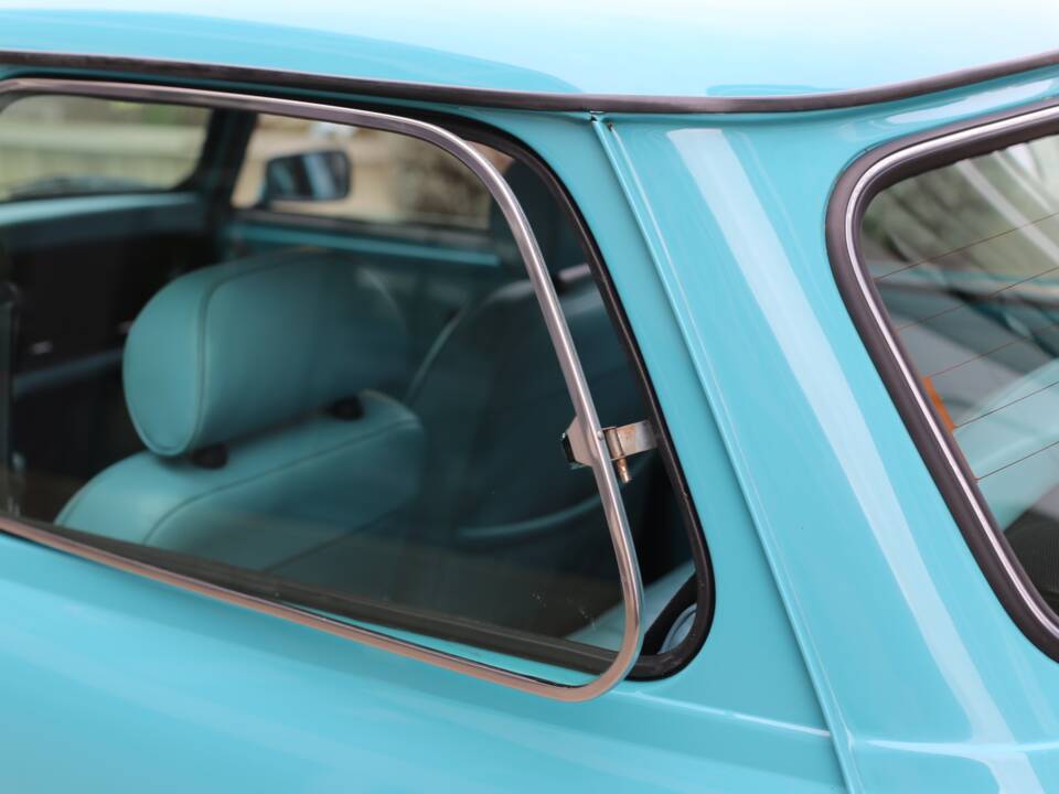 Image 31/50 de Mini Cooper 1.3i MPI (1999)