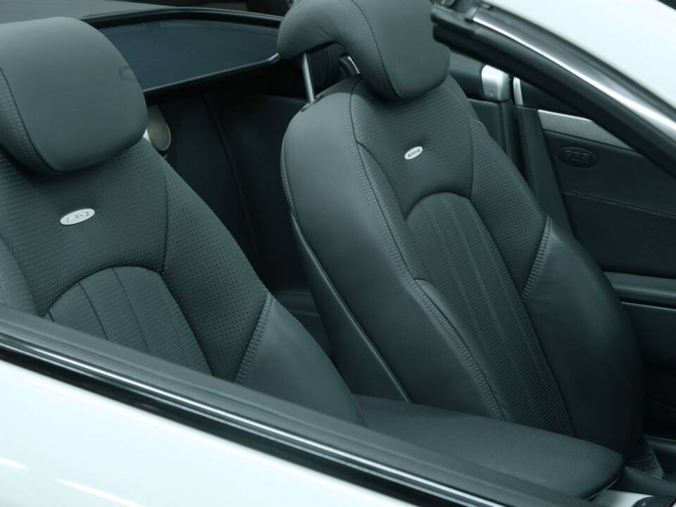 Image 46/50 of Mercedes-Benz SL 55 AMG (2003)