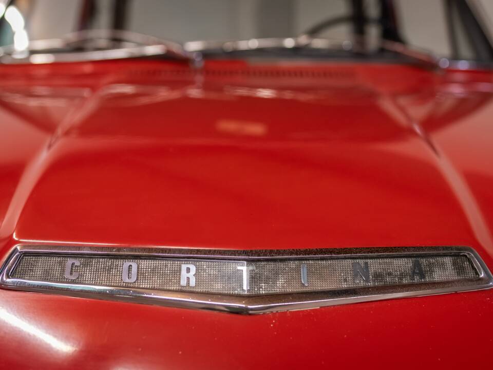 Afbeelding 7/20 van Ford Cortina 1200 Deluxe (1965)