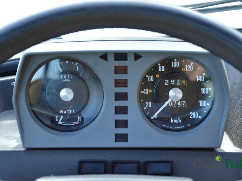 Bild 33/50 von Land Rover Range Rover Classic (1981)