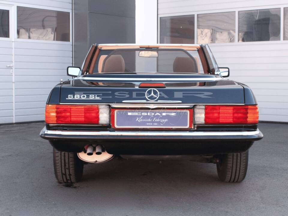 Image 19/23 of Mercedes-Benz 560 SL (1989)