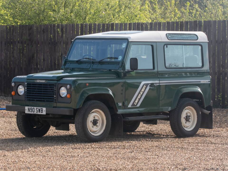 Afbeelding 1/50 van Land Rover Defender 90 (1996)