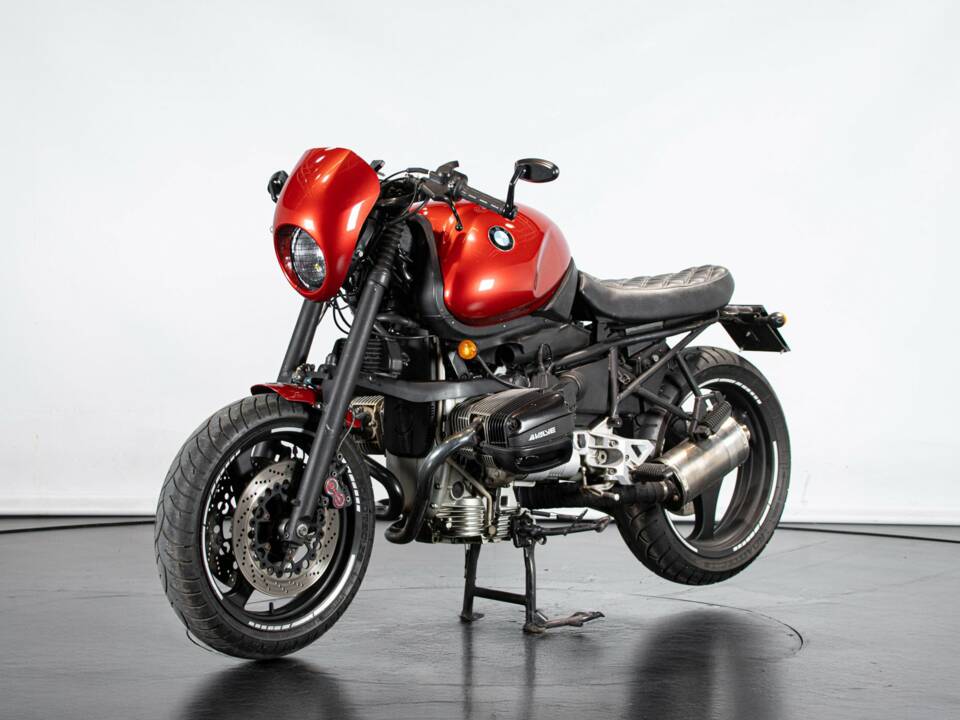 Image 2/50 de BMW R 1100 R (1998)
