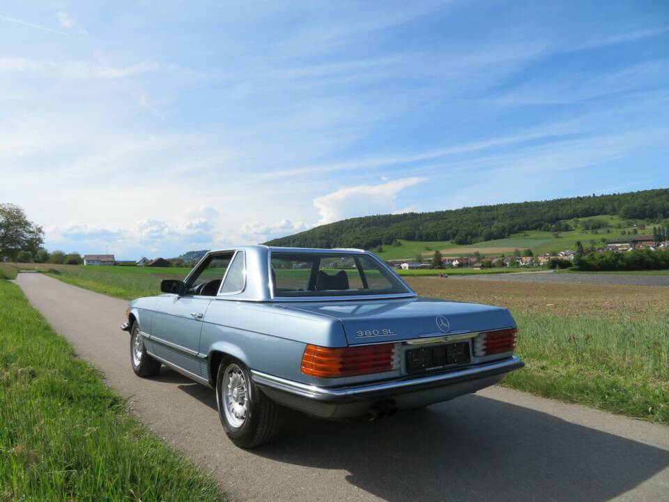 Image 9/25 of Mercedes-Benz 380 SL (1985)