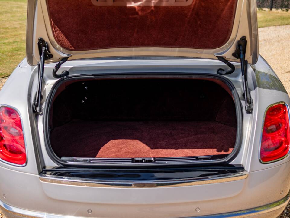 Bild 9/50 von Bentley Mulsanne (2011)
