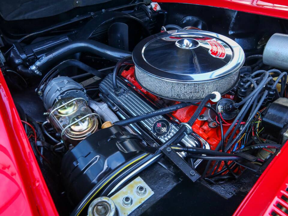 Obraz 38/50 pojazdu Chevrolet Corvette Stingray (1969)