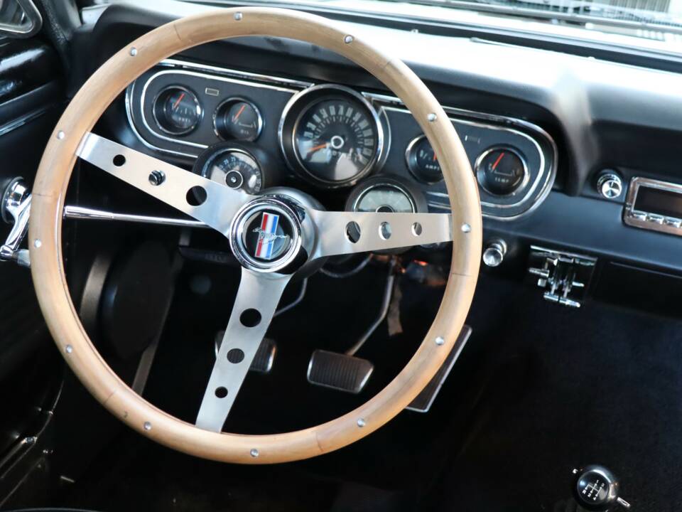 Image 22/50 de Ford Mustang 289 (1966)