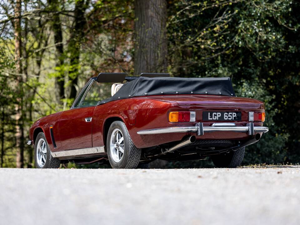 Image 8/50 of Jensen Interceptor MK III (1975)
